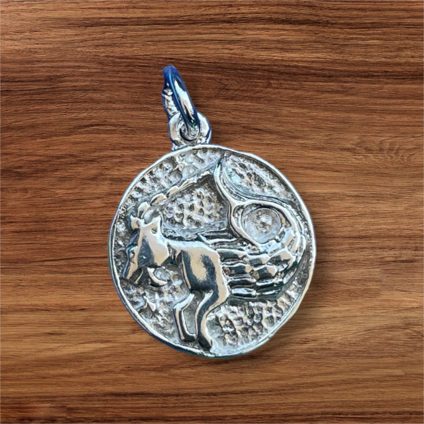 Capricorn Pendant - 9k Solid Gold