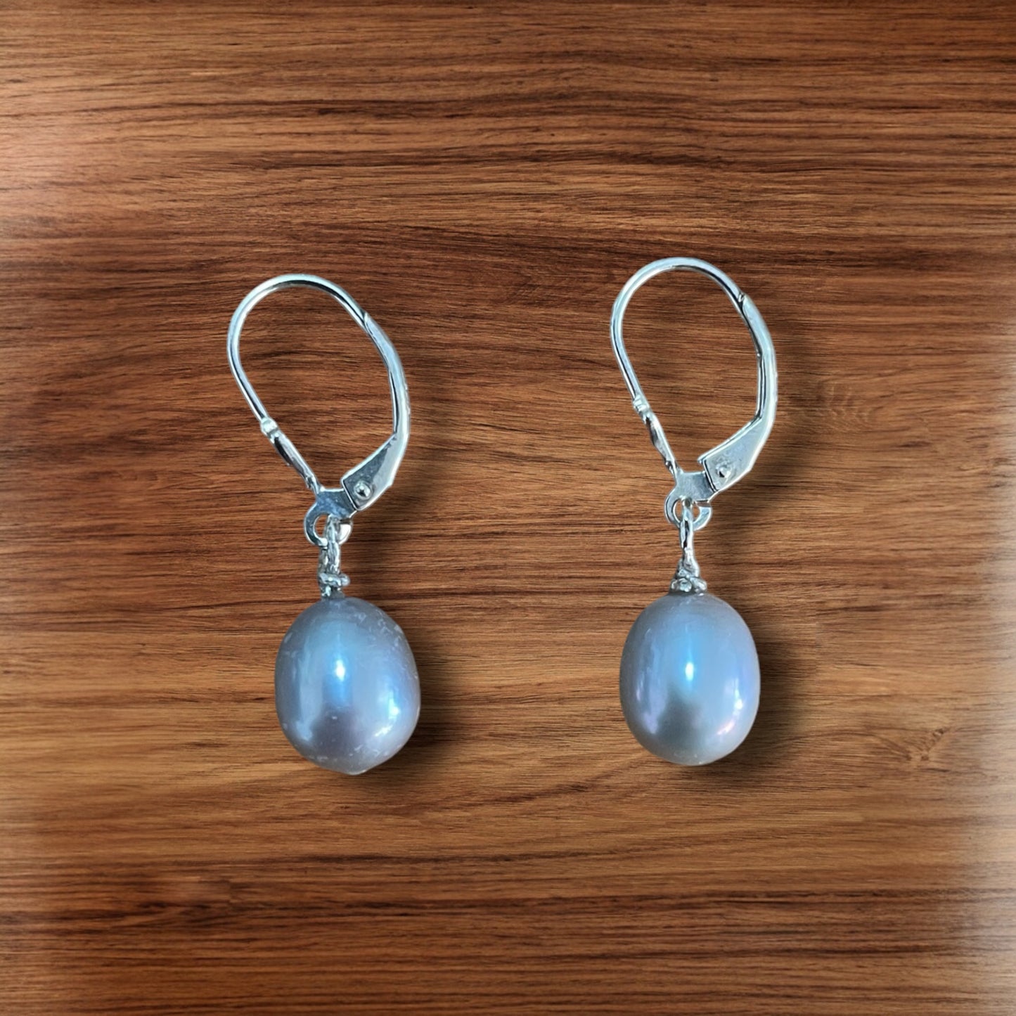 Cultured Pearl | 10mm Grey | Leverback Earrings - 925 Sterling Silver