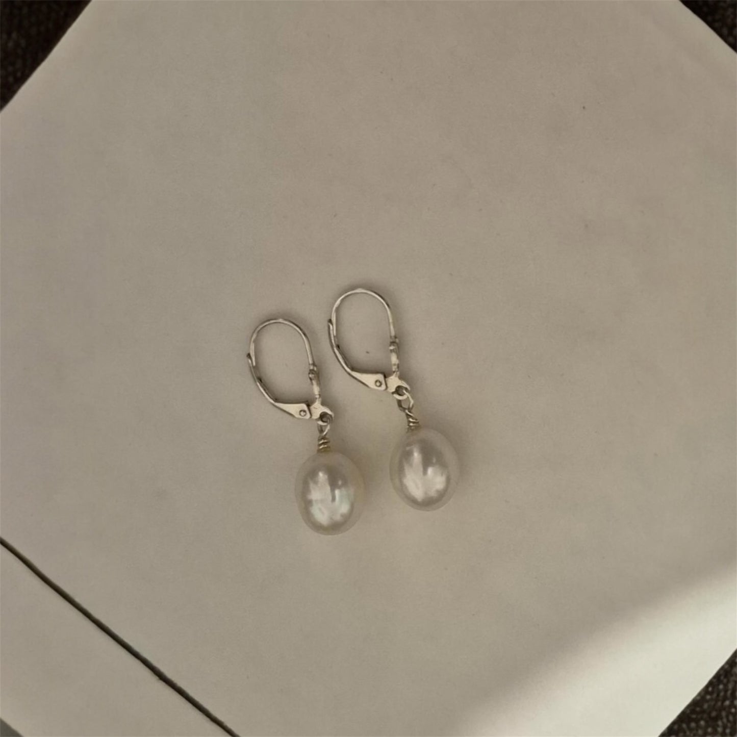 Cultured Pearl | 10mm White | Leverback Earrings - 925 Sterling Silver