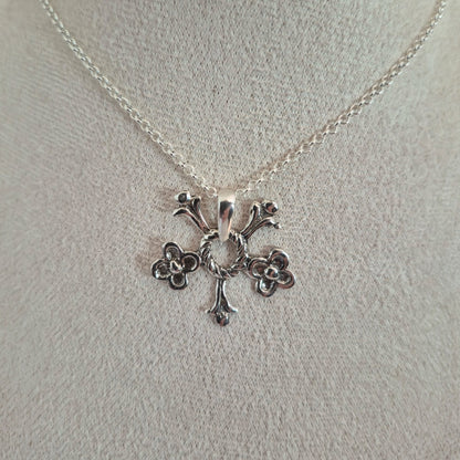 Estonian | Floral Necklace - 925 Sterling Silver