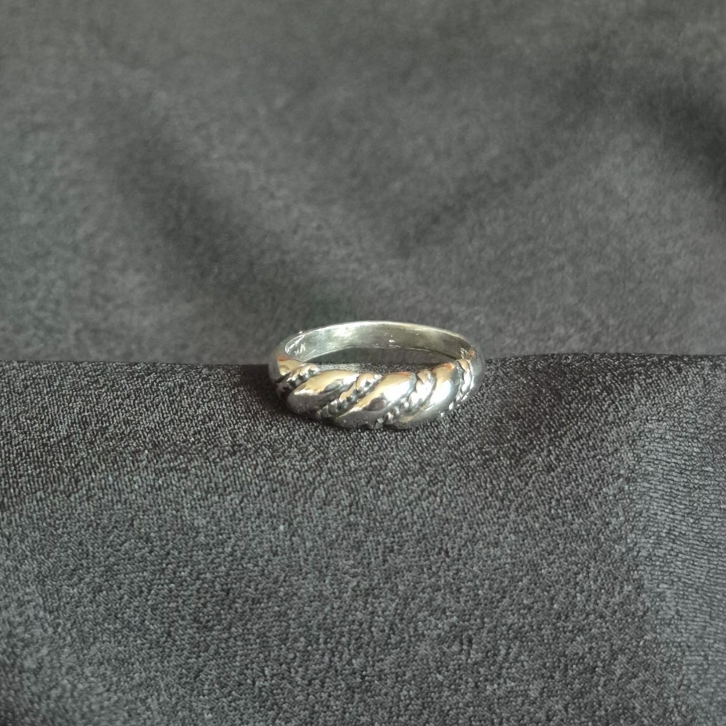 Latvian | Ladies Ring - 925 Sterling Silver